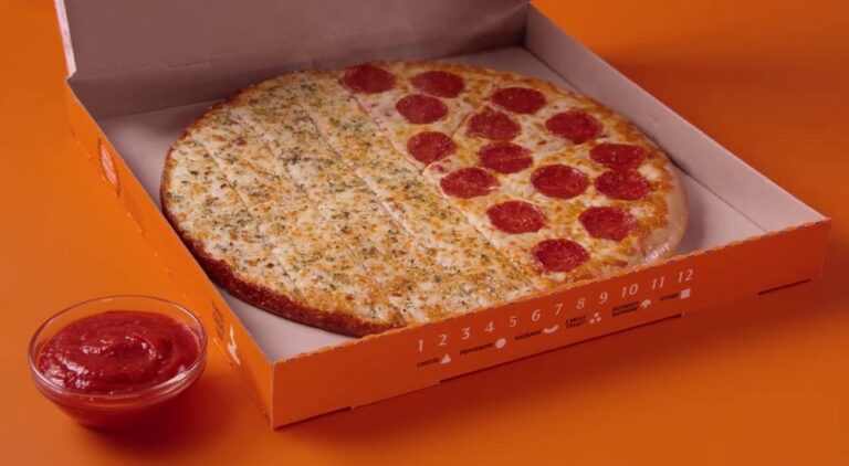 How Many Slices in a Little Caesars Pizza? | Thesuntrapp